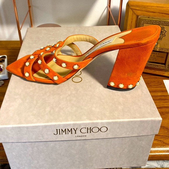 I am selling some barely used Jimmy choo originally bought for 750 selling 400 - Picture 3 of 3